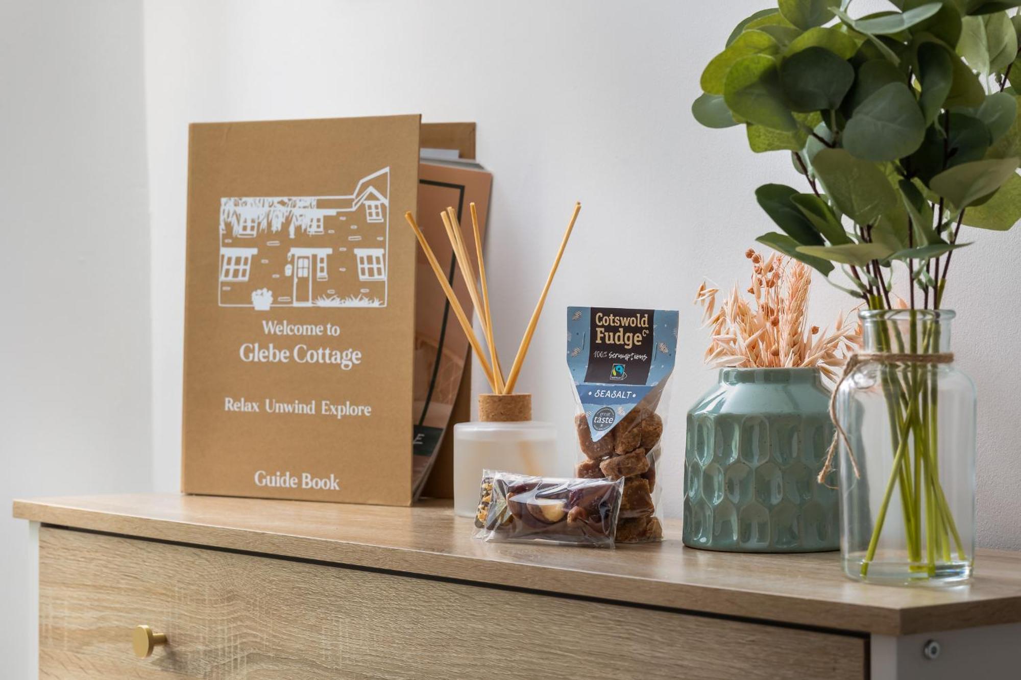 Stow On The Wold Scandi Chic Authentic Cottage Exterior foto